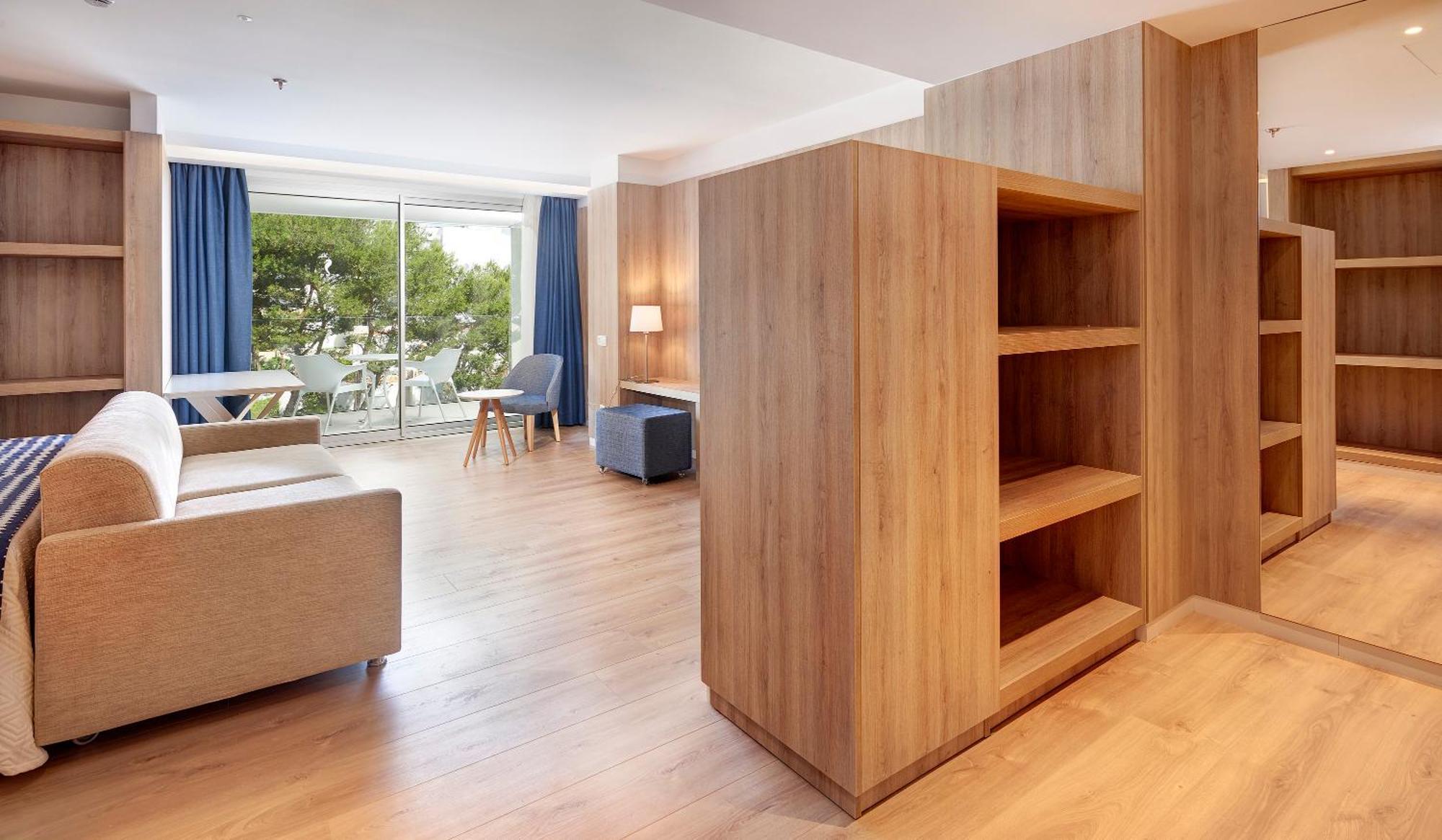 Hipotels Bahia Cala Millor - Adults Only מראה חיצוני תמונה